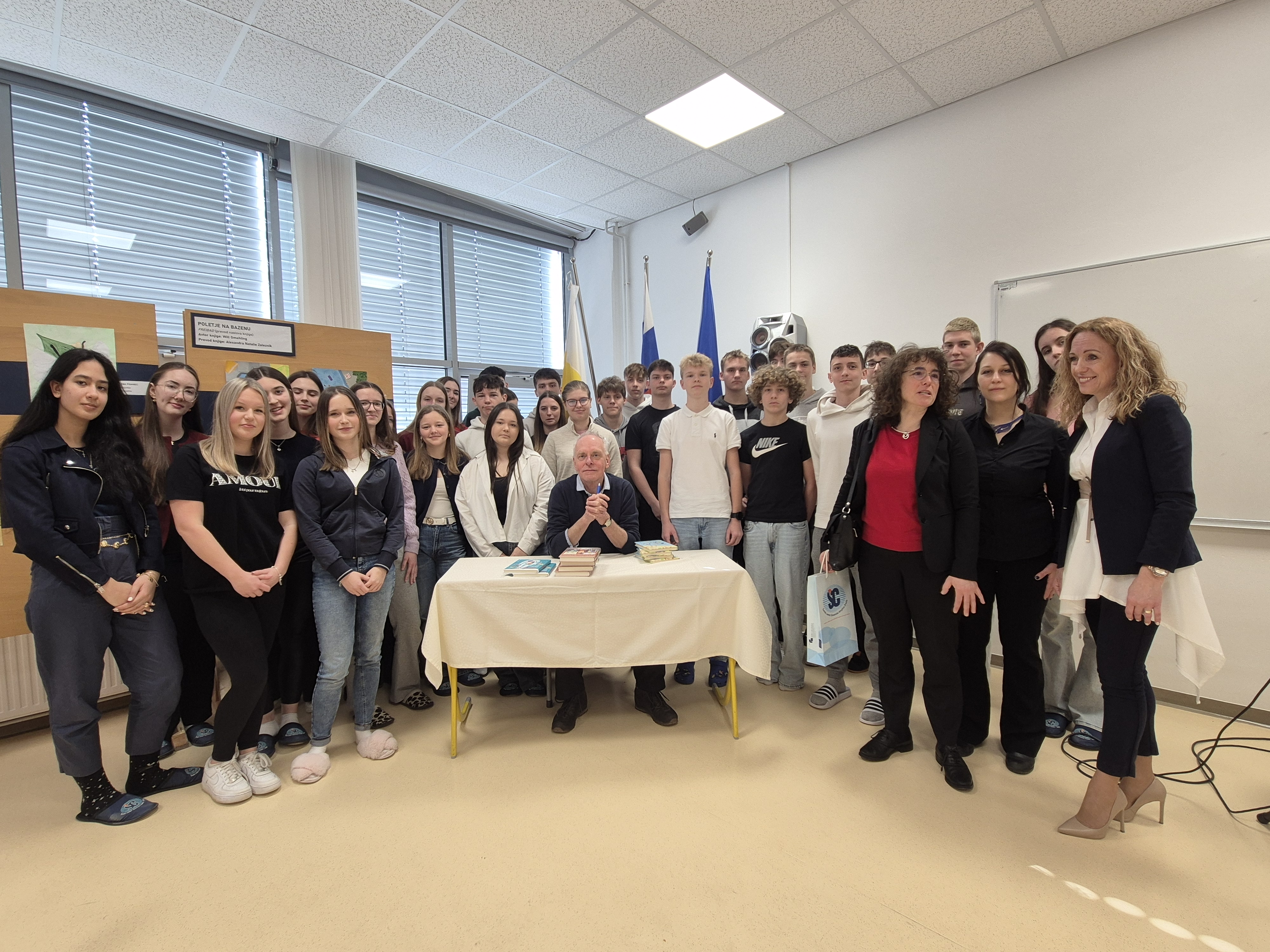 Branje je prijateljevanje – zgodba, stkana iz besed in src