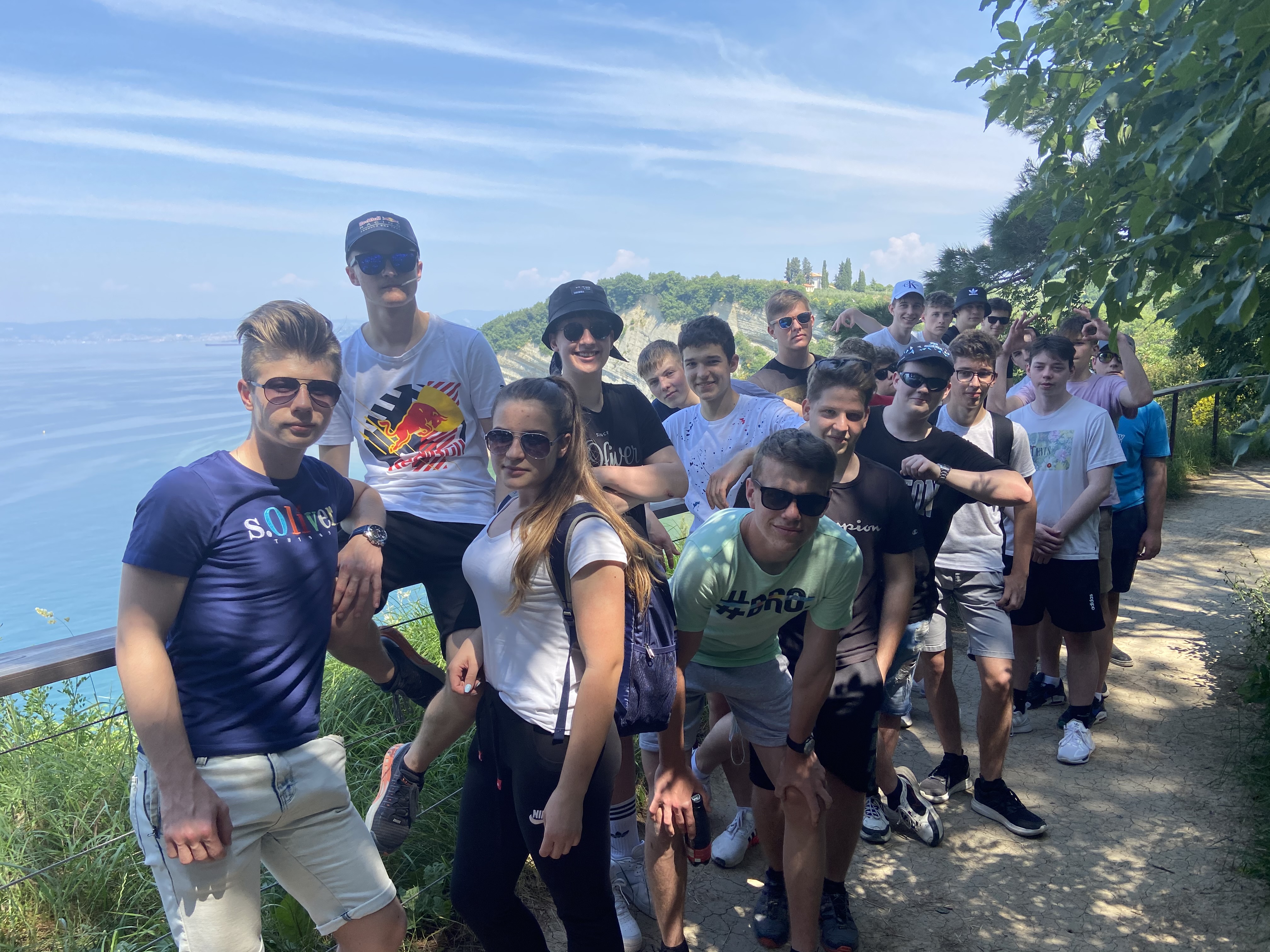 Raziskovanje kraškega roba in terensko delo na Primorskem, SPSŠ junij 2021