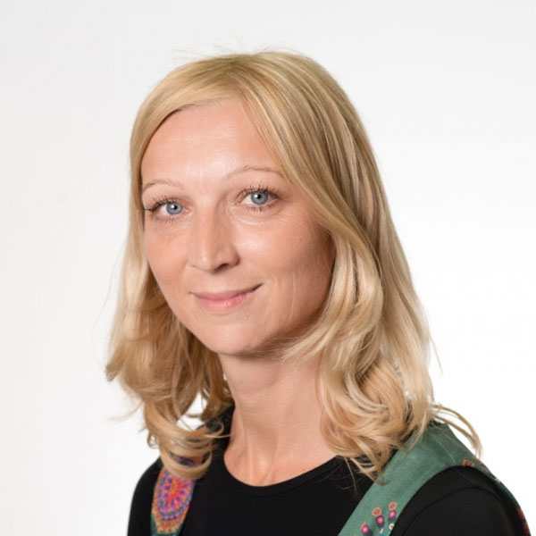 mag. Katja PREMRU KAMPUŠ
