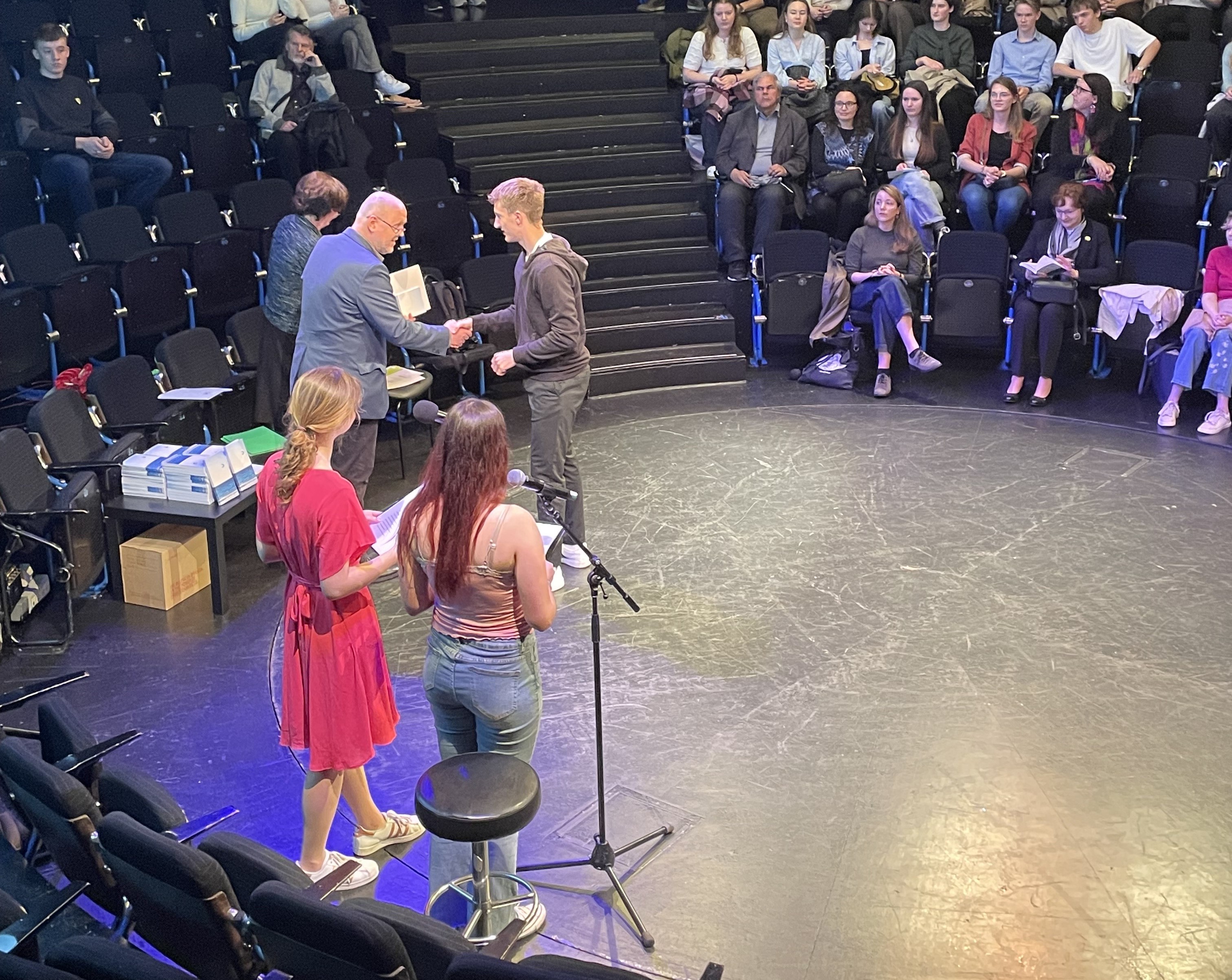 Nagrade za najboljši SREDNJEŠOLSKI HAIKU