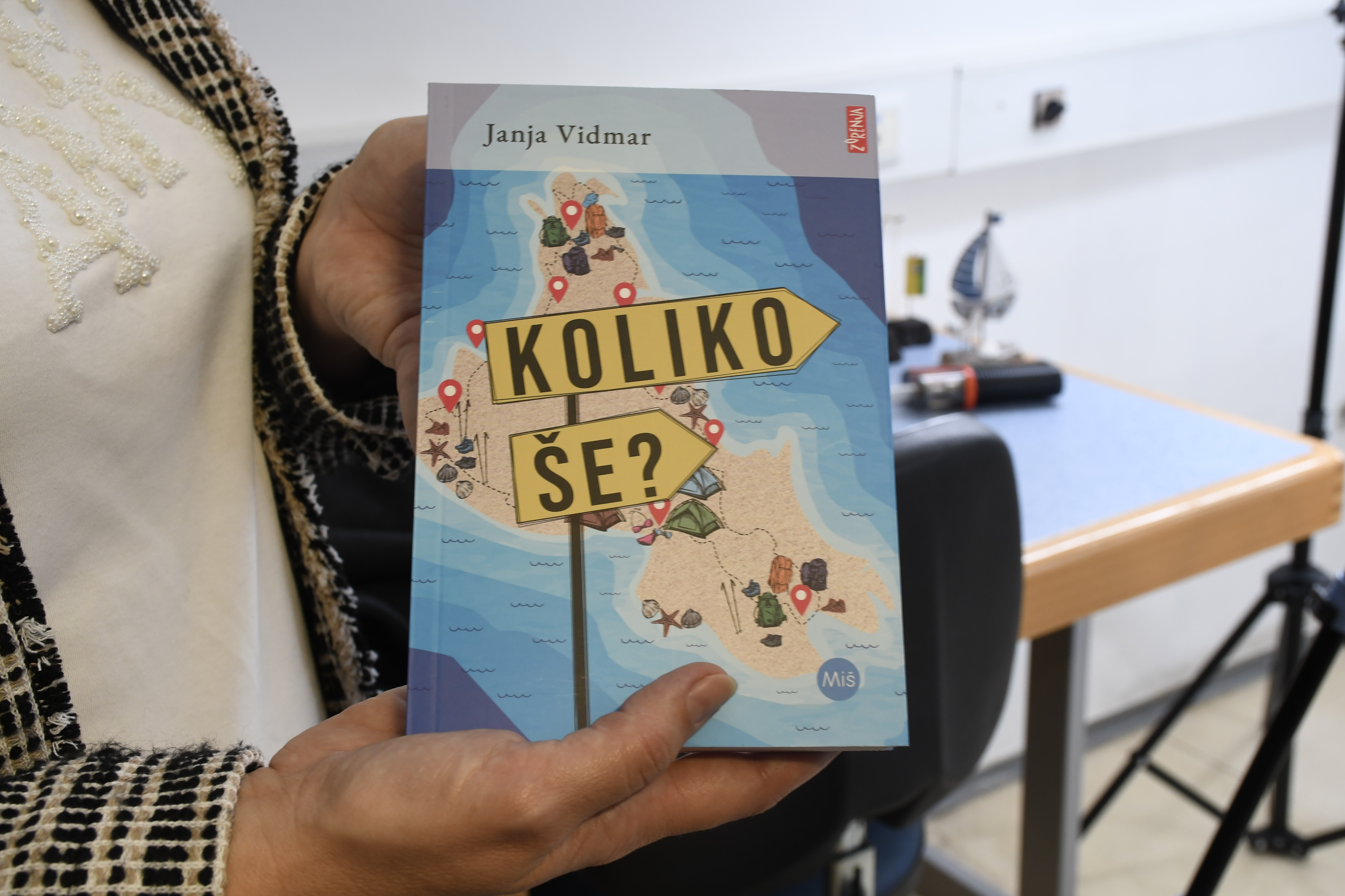 Rastem s knjigo 2025