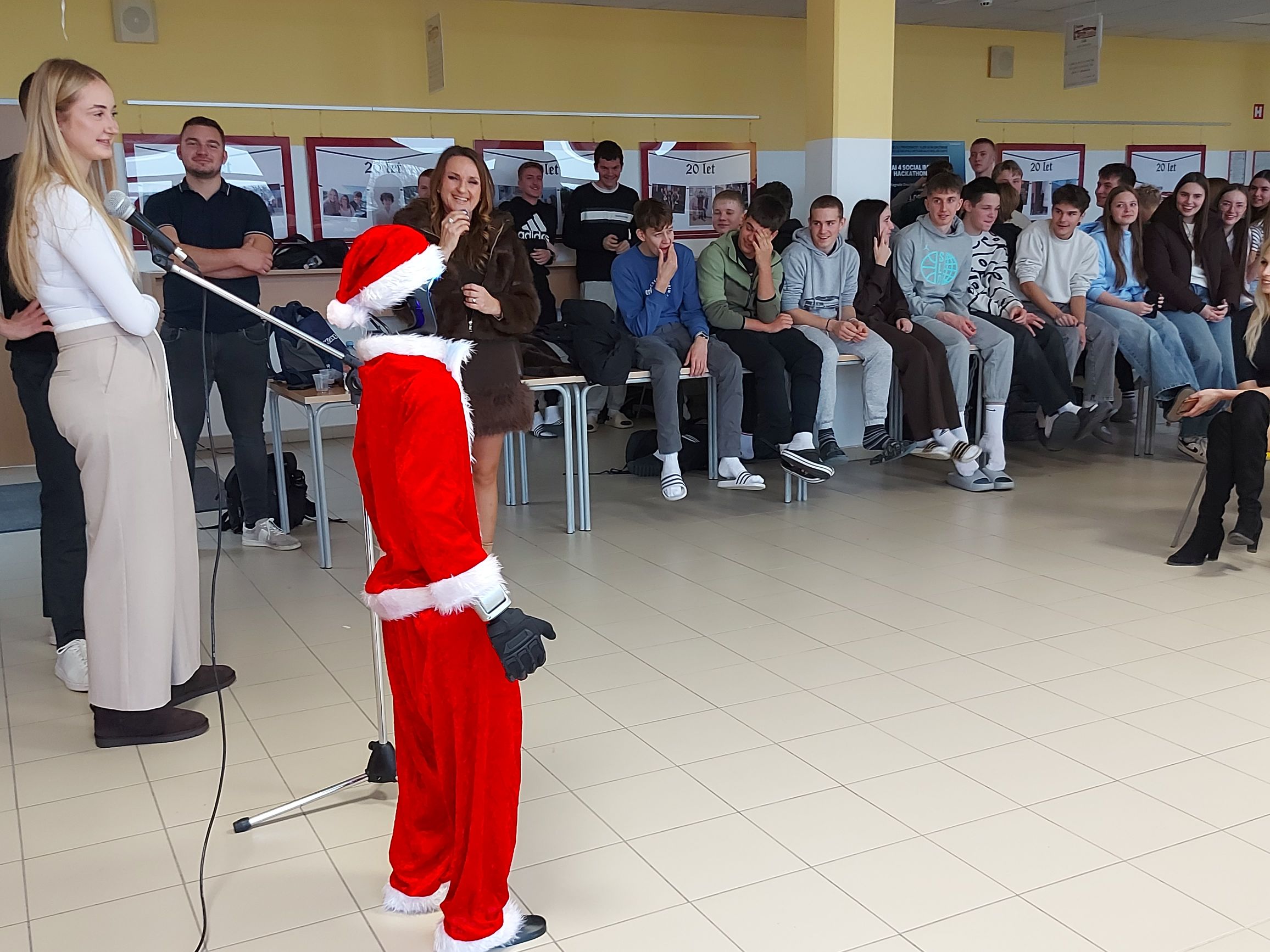 Robot Jože na Gimnaziji